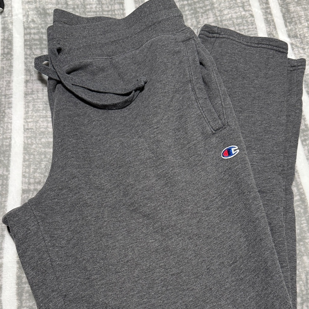 Champion Men’s Gray Logo Jogger Sweatpants